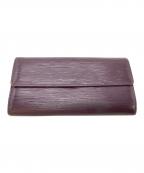 LOUIS VUITTONルイ ヴィトン）の古着「ポルトフォイユ・サラ」｜カシス