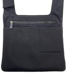 MIU MIU（ミュウミュウ）の古着「メッシュショルダーバッグ」｜ブラック