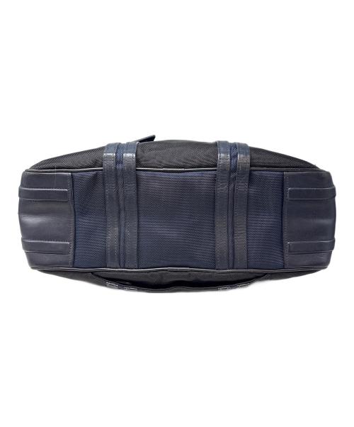 TUMI（トゥミ）TUMI (トゥミ) ビジネスバッグ ブラックの古着・服飾アイテム