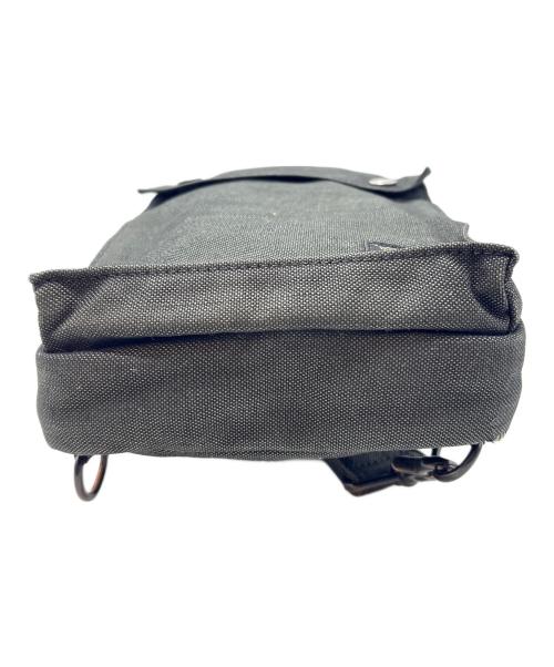 PORTER（ポーター）PORTER (ポーター) ボディーバッグ ブラックの古着・服飾アイテム