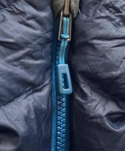 Patagonia（パタゴニア）Patagonia (パタゴニア) ダウンセーター ネイビー サイズ:Lの古着・服飾アイテム