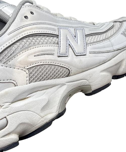 NEW BALANCE（ニューバランス）NEW BALANCE (ニューバランス) スニーカー シルバー サイズ:US 9の古着・服飾アイテム
