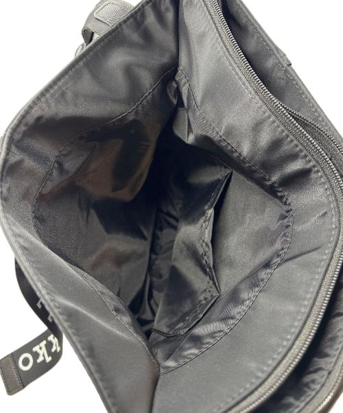 marimekko（マリメッコ）marimekko (マリメッコ) ショルダーバッグ / All Day Bucket Solidの古着・服飾アイテム