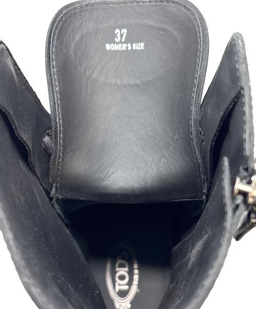 TOD'S（トッズ）TOD'S (トッズ) シャイニーレザーレースアップコンバットブーツ ブラック サイズ:37の古着・服飾アイテム