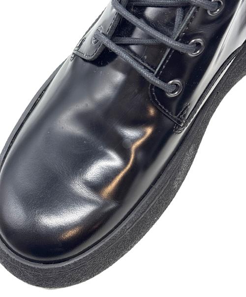 TOD'S（トッズ）TOD'S (トッズ) シャイニーレザーレースアップコンバットブーツ ブラック サイズ:37の古着・服飾アイテム