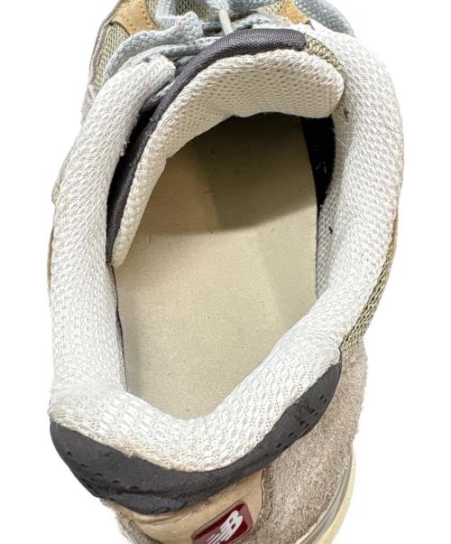 NEW BALANCE（ニューバランス）NEW BALANCE (ニューバランス) スニーカー グレー×オリーブ サイズ:US 8.5の古着・服飾アイテム