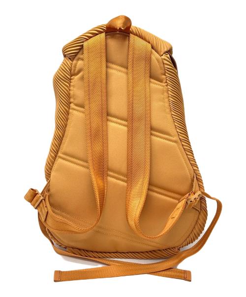 PLEATS PLEASE（プリーツプリーズ）PLEATS PLEASE (プリーツプリーズ) リュック オレンジの古着・服飾アイテム