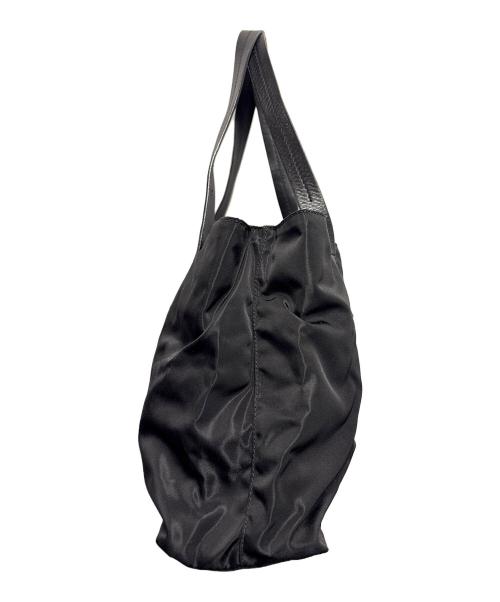 PRADA（プラダ）PRADA (プラダ) ナイロントートバッグ ブラックの古着・服飾アイテム