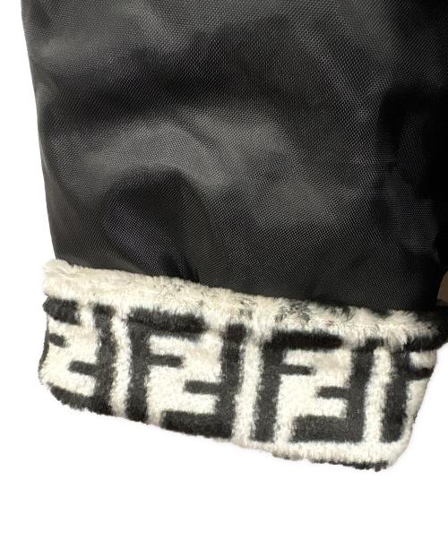 FENDI JEANS（フェンディ ジーンズ）FENDI JEANS (フェンディ ジーンズ) コート ブラック サイズ:不明の古着・服飾アイテム