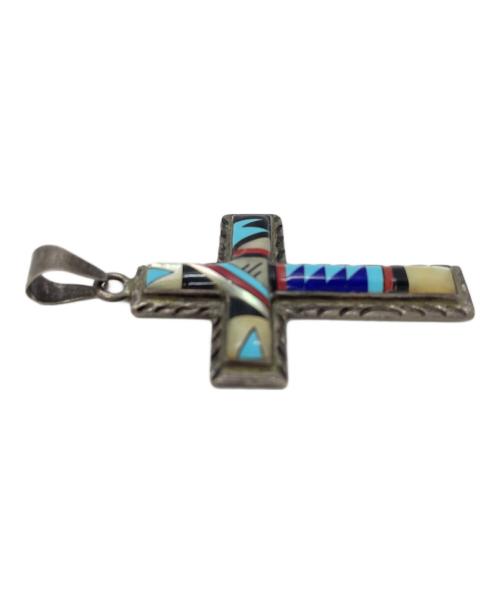 RM（アールエム）RM (アールエム) クロスペンダントトップ ブルーの古着・服飾アイテム