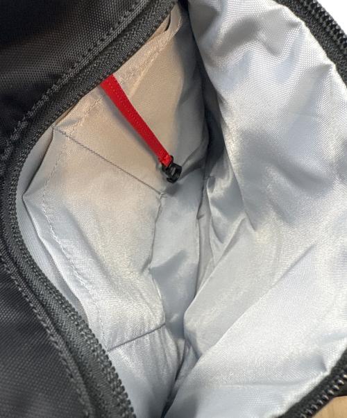 ARC'TERYX（アークテリクス）ARC'TERYX (アークテリクス) ショルダーバッグ ブラックの古着・服飾アイテム