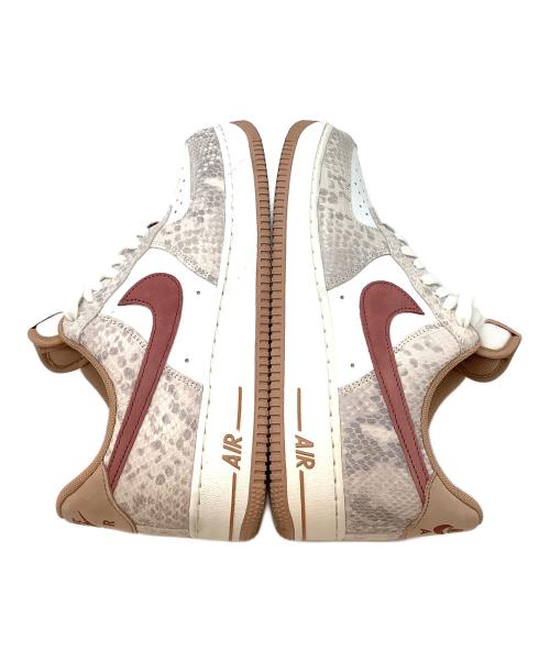 NIKE（ナイキ）NIKE (ナイキ) スニーカー ホワイト サイズ:27.5㎝の古着・服飾アイテム