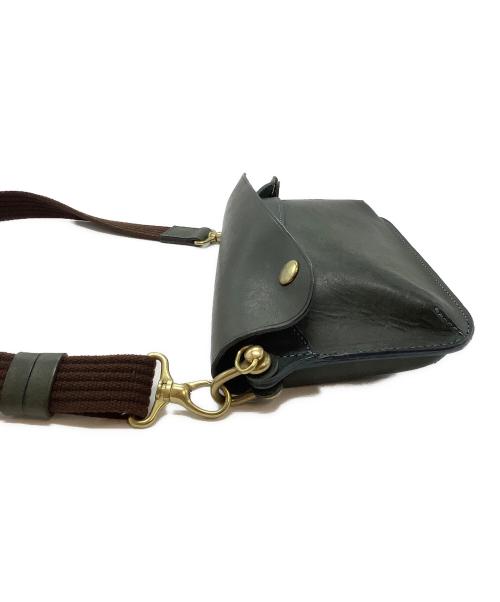 BEERBELLY（ビアベリー）BEERBELLY (ビアベリー) レザーショルダーバッグ グリーンの古着・服飾アイテム