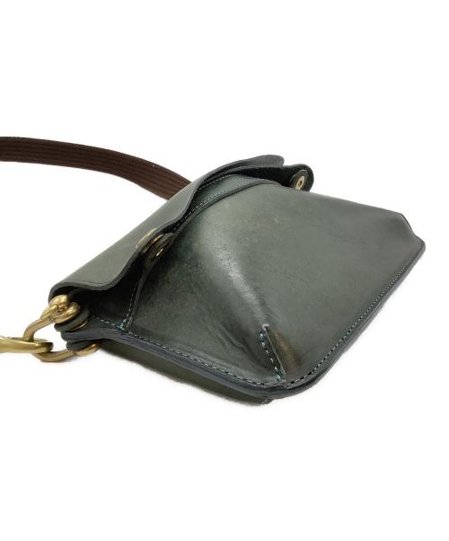 BEERBELLY（ビアベリー）BEERBELLY (ビアベリー) レザーショルダーバッグ グリーンの古着・服飾アイテム