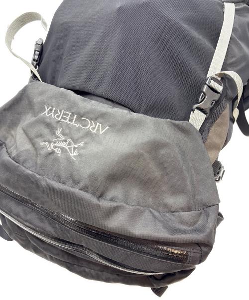 ARC'TERYX（アークテリクス）ARC'TERYX (アークテリクス) リュック ブラックの古着・服飾アイテム