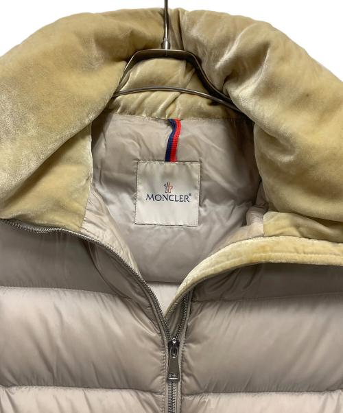 MONCLER（モンクレール）MONCLER (モンクレール) ダウンジャケット ベージュ サイズ:Sの古着・服飾アイテム