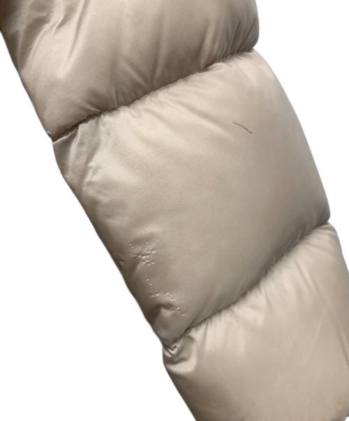 MONCLER（モンクレール）MONCLER (モンクレール) ダウンジャケット ベージュ サイズ:Sの古着・服飾アイテム