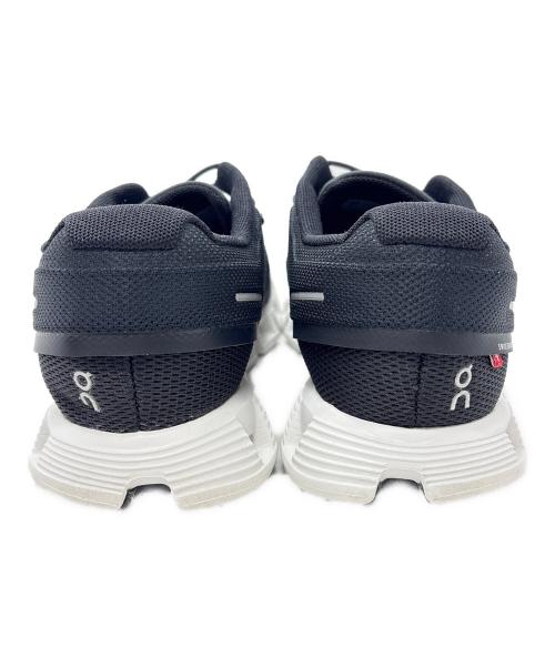 on（オン）on (オン) ランニングシューズ / Cloud5 ブラック サイズ:US W 7.5の古着・服飾アイテム