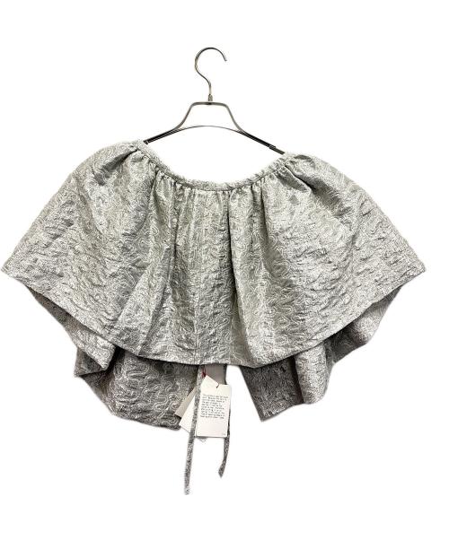 6(ROKU) BEAUTY&YOUTH（ロク ビューティーアンドユース）6(ROKU) BEAUTY&YOUTH (ロク ビューティーアンドユース) エンブロイダリービブ 未使用品の古着・服飾アイテム