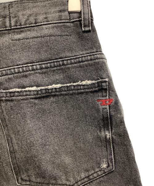 DIESEL（ディーゼル）DIESEL (ディーゼル) ワイドデニムパンツ グレー サイズ:Lの古着・服飾アイテム