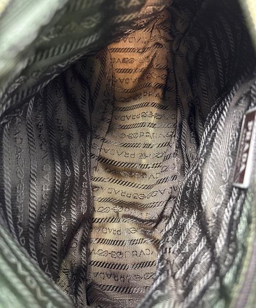 PRADA（プラダ）PRADA (プラダ) ナイロンショルダーバッグ グリーンの古着・服飾アイテム