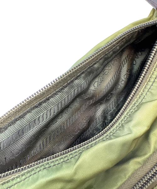 PRADA（プラダ）PRADA (プラダ) ナイロンショルダーバッグ グリーンの古着・服飾アイテム