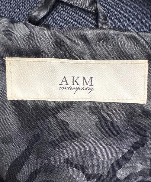 AKM（エーケーエム）AKM (エーケーエム) ダウンジャケット ネイビー サイズ:Mの古着・服飾アイテム