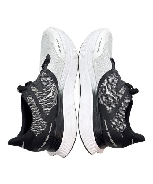 HOKAONEONE（ホカオネオネ）HOKAONEONE (ホカオネオネ) スニーカー / TRANSPORT X ホワイト サイズ:UK 8.5の古着・服飾アイテム