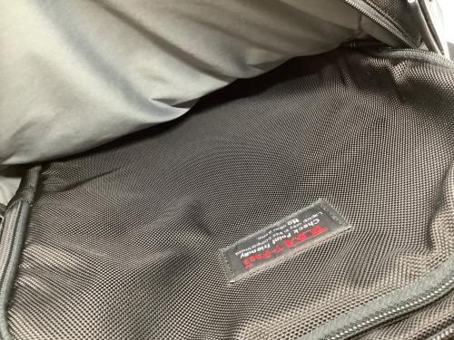 TUMI（トゥミ）TUMI (トゥミ) ALPHA2 T-Pass ブラックの古着・服飾アイテム