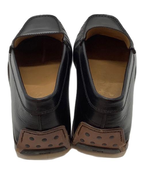 TOD'S（トッズ）TOD'S (トッズ) ドライビングシューズ ブラック サイズ:8の古着・服飾アイテム