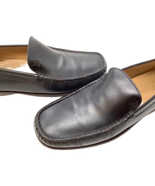 TOD'S（トッズ）TOD'S (トッズ) ドライビングシューズ ブラック サイズ:8の古着・服飾アイテム