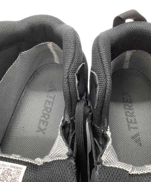 adidas（アディダス）adidas (アディダス) スニーカー/TERREX AX4 MID GTX ブラック サイズ:26㎝の古着・服飾アイテム