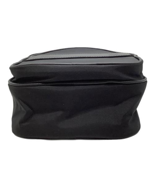 JJJJound（ジョウンド）JJJJound (ジョウンド) adidas (アディダス) ナイロンバッグ ブラックの古着・服飾アイテム