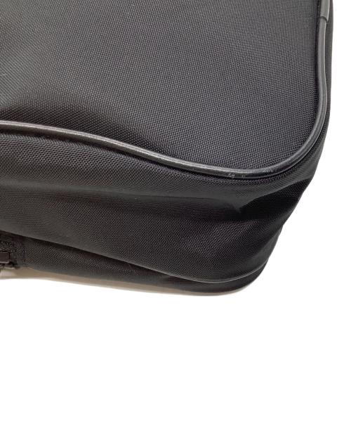 JJJJound（ジョウンド）JJJJound (ジョウンド) adidas (アディダス) ナイロンバッグ ブラックの古着・服飾アイテム