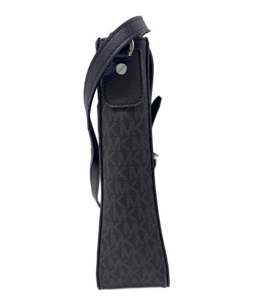 MICHAEL KORS（マイケル・コース）MICHAEL KORS (マイケル・コース) ショルダーバッグ ブラックの古着・服飾アイテム