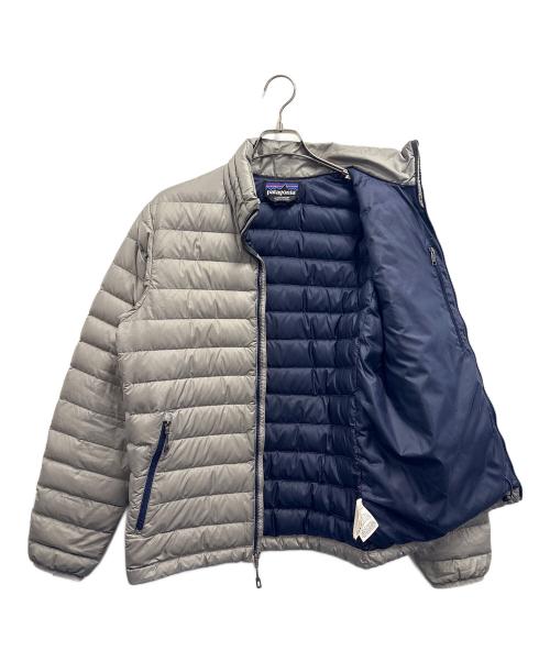 Patagonia（パタゴニア）Patagonia (パタゴニア) ダウンジャケット ライトグレー サイズ:Sの古着・服飾アイテム