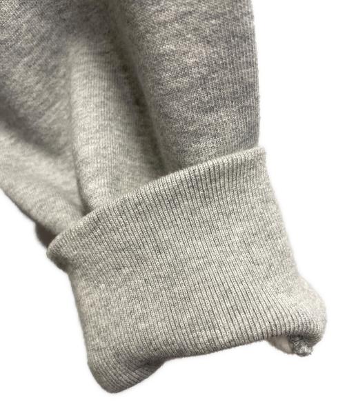 SUPREME（シュプリーム）SUPREME (シュプリーム) プルオーバーパーカー レッド×グレー サイズ:Mの古着・服飾アイテム