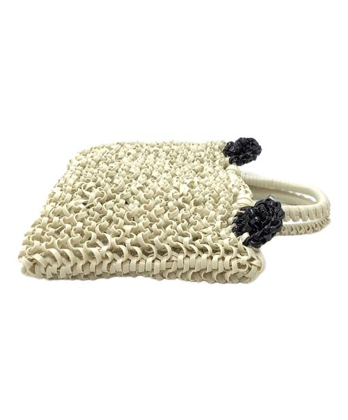 ANTEPRIMA（アンテプリマ）ANTEPRIMA (アンテプリマ) uka ミニバッグ アイボリー×シルバーの古着・服飾アイテム