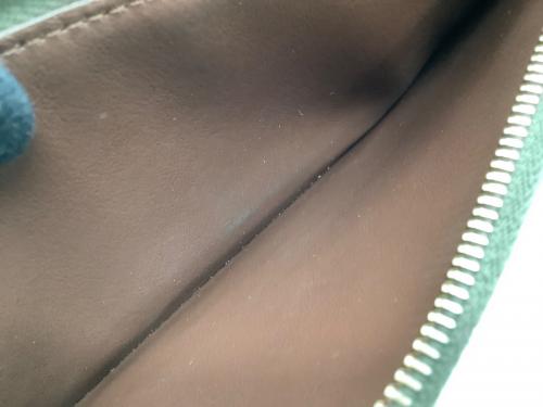 TOD'S（トッズ）TOD'S (トッズ) 長財布 ブラウンの古着・服飾アイテム