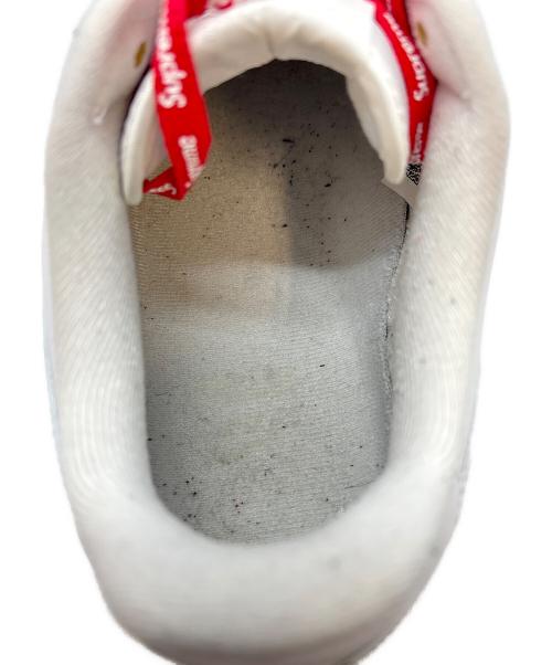 NIKE（ナイキ）NIKE (ナイキ) SUPREME (シュプリーム) スニーカー / AIR FORCE1 LOW ホワイト サイズ:US 9.5の古着・服飾アイテム