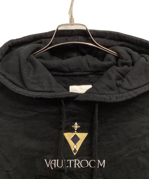 VAULTROOM（ボルトルーム）VAULTROOM (ボルトルーム) プルオーバーパーカー ブラック サイズ:XLの古着・服飾アイテム