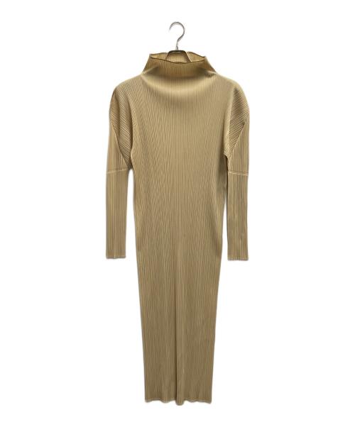 PLEATS PLEASE（プリーツプリーズ）PLEATS PLEASE (プリーツプリーズ) 長袖ワンピース ベージュ サイズ:サイズ　4の古着・服飾アイテム