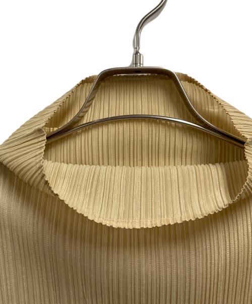 PLEATS PLEASE（プリーツプリーズ）PLEATS PLEASE (プリーツプリーズ) 長袖ワンピース ベージュ サイズ:サイズ　4の古着・服飾アイテム