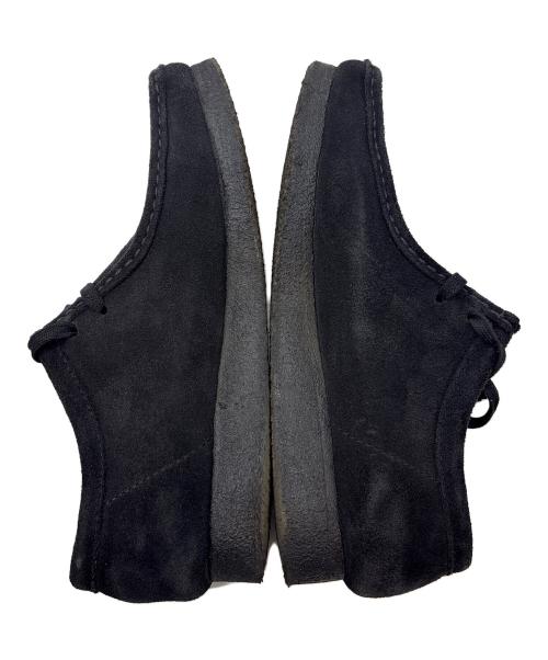 CLARKS（クラークス）CLARKS (クラークス) ワラビーブーツ / スエードデザートブーツ ブラック サイズ:US 8Mの古着・服飾アイテム