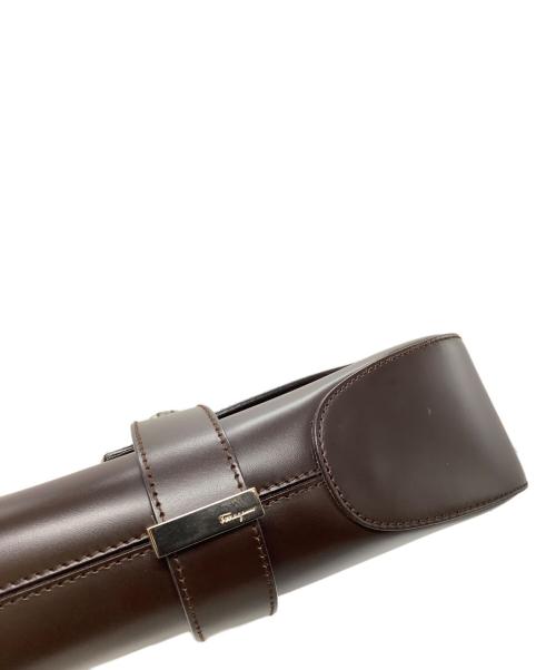 Salvatore Ferragamo（サルヴァトーレ フェラガモ）Salvatore Ferragamo (サルヴァトーレ フェラガモ) ショルダーバッグ ブラウンの古着・服飾アイテム