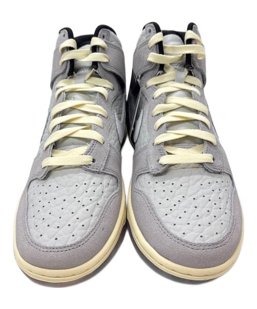 NIKE（ナイキ）NIKE (ナイキ) スニーカー グレー サイズ:US 9の古着・服飾アイテム