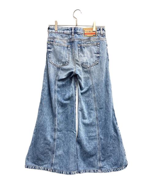 DIESEL（ディーゼル）DIESEL (ディーゼル) ブーツカットパンツ インディゴ サイズ:24の古着・服飾アイテム