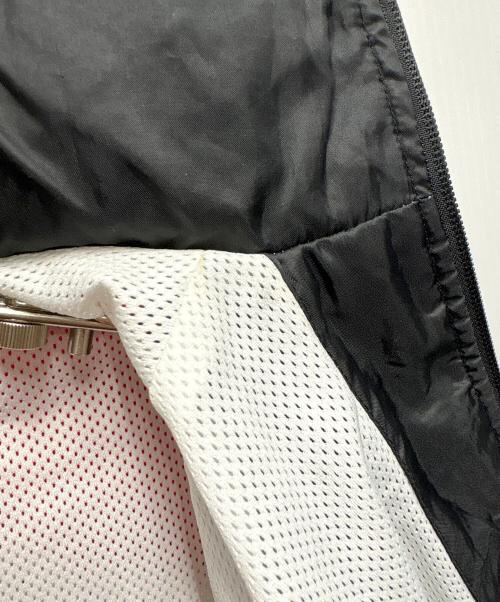NIKE（ナイキ）NIKE (ナイキ) ウインドブレーカー ブラック×レッド×ホワイト サイズ:Lの古着・服飾アイテム