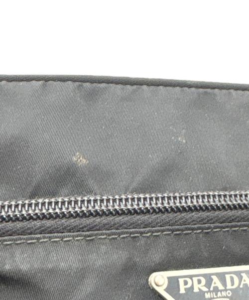 PRADA（プラダ）PRADA (プラダ) ナイロンショルダーバッグ ブラックの古着・服飾アイテム