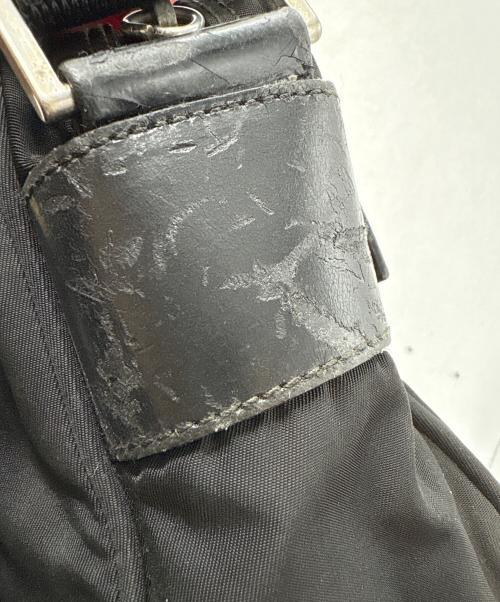 PRADA（プラダ）PRADA (プラダ) ナイロンショルダーバッグ ブラックの古着・服飾アイテム